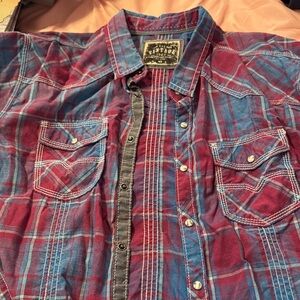 Red and Blue Plaid Button-Up Shirt bke vintage